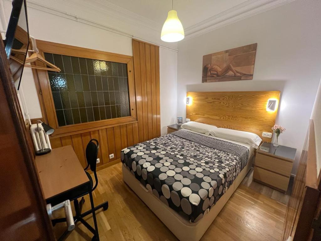 Nuevo Balmes Habitaciones Barcelona Luaran gambar